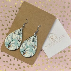 Upsy Daisy Earrings #24