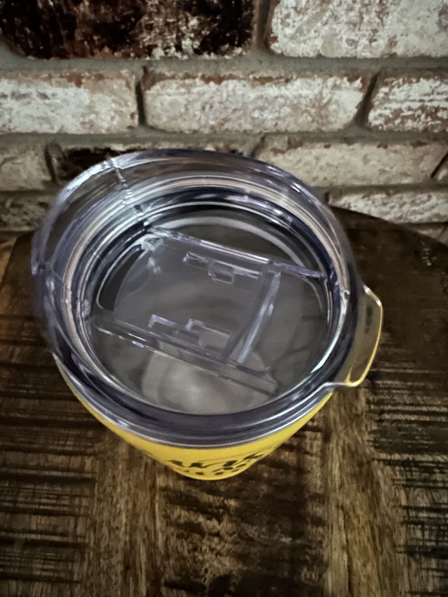 20 oz. Yellow Gold Sunshine and Whiskey Cocktail Tumbler with Clear Slider Lid - Image 6