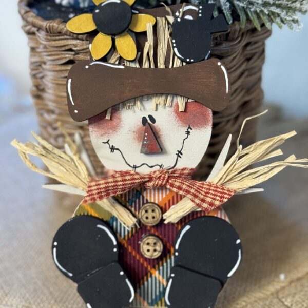 Scarecrow Shelf Sitter