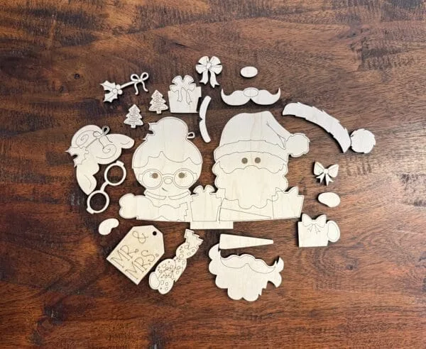 Santa and Mrs Claus For Flower Basket Interchangeable Weave Basket - Image 3