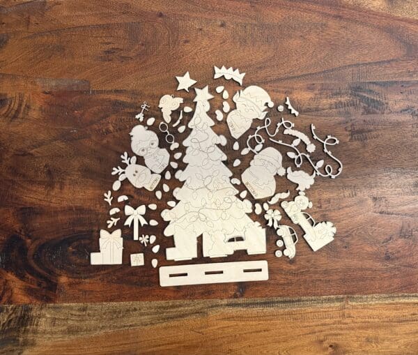 Santa Elf Standing Christmas Tree Shelf Sitter - Image 2
