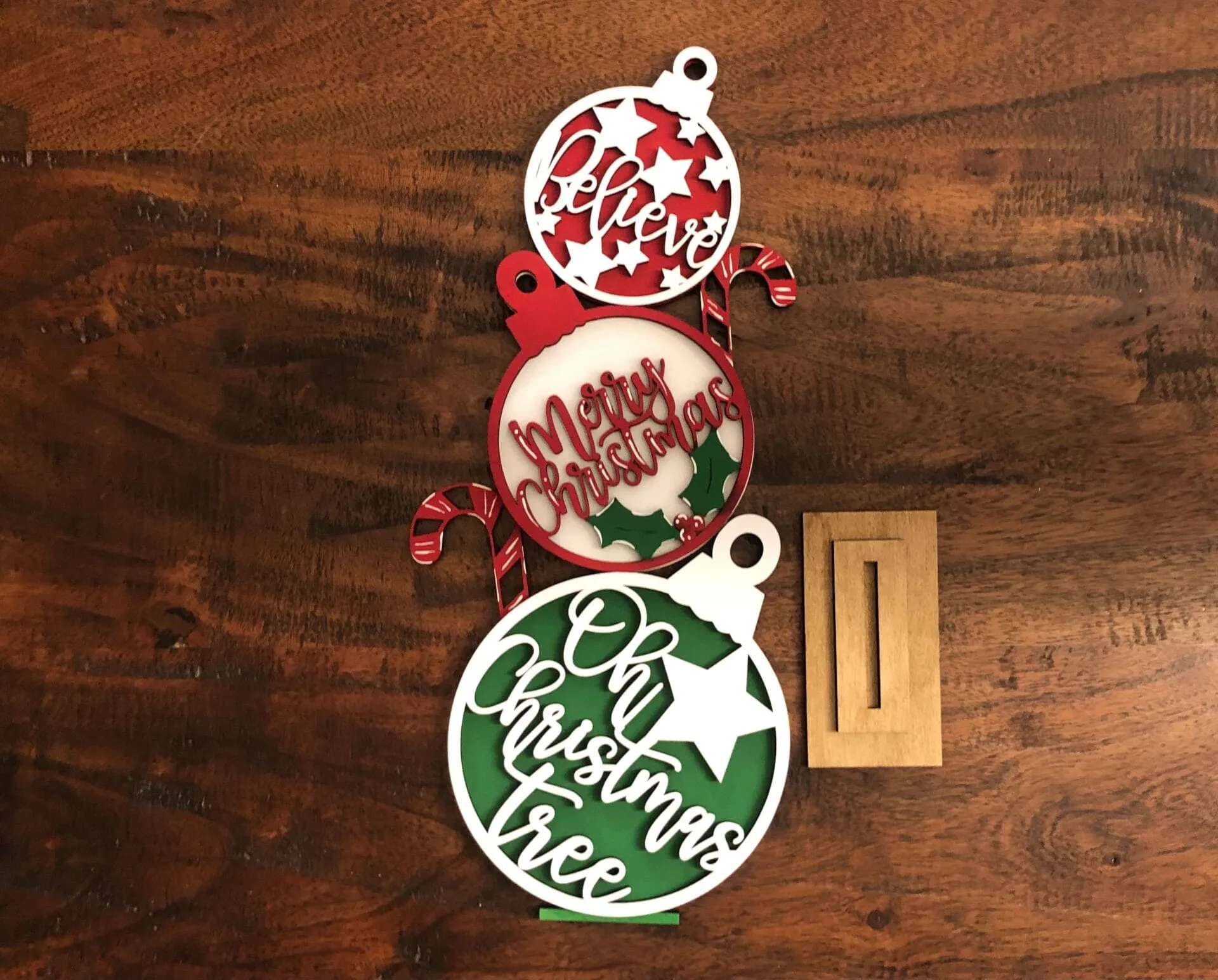 Stacking Ornaments Table/Shelf Sitter - Image 7