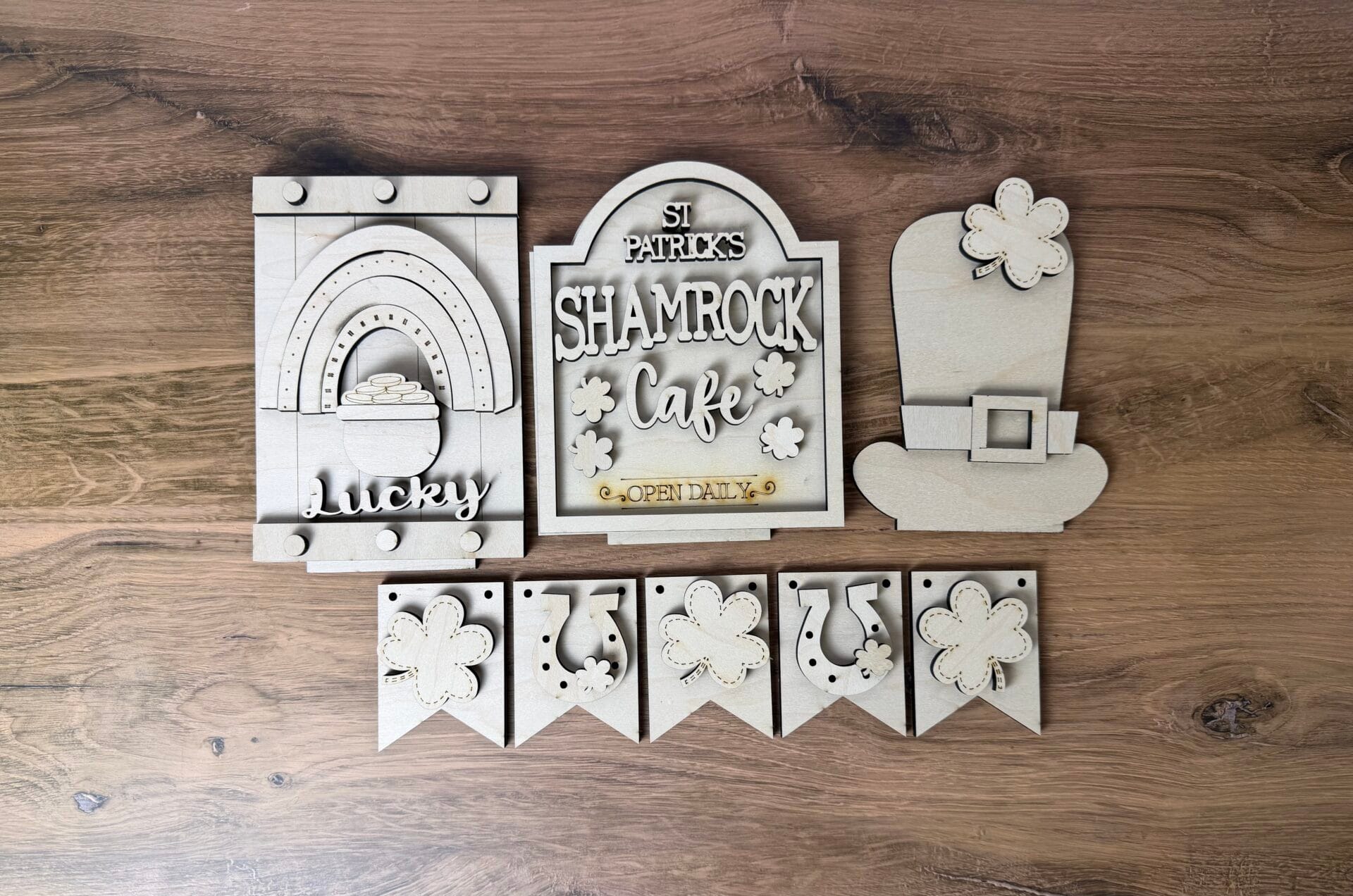 St Pattys Interchangeable 4 Piece Set - Image 2