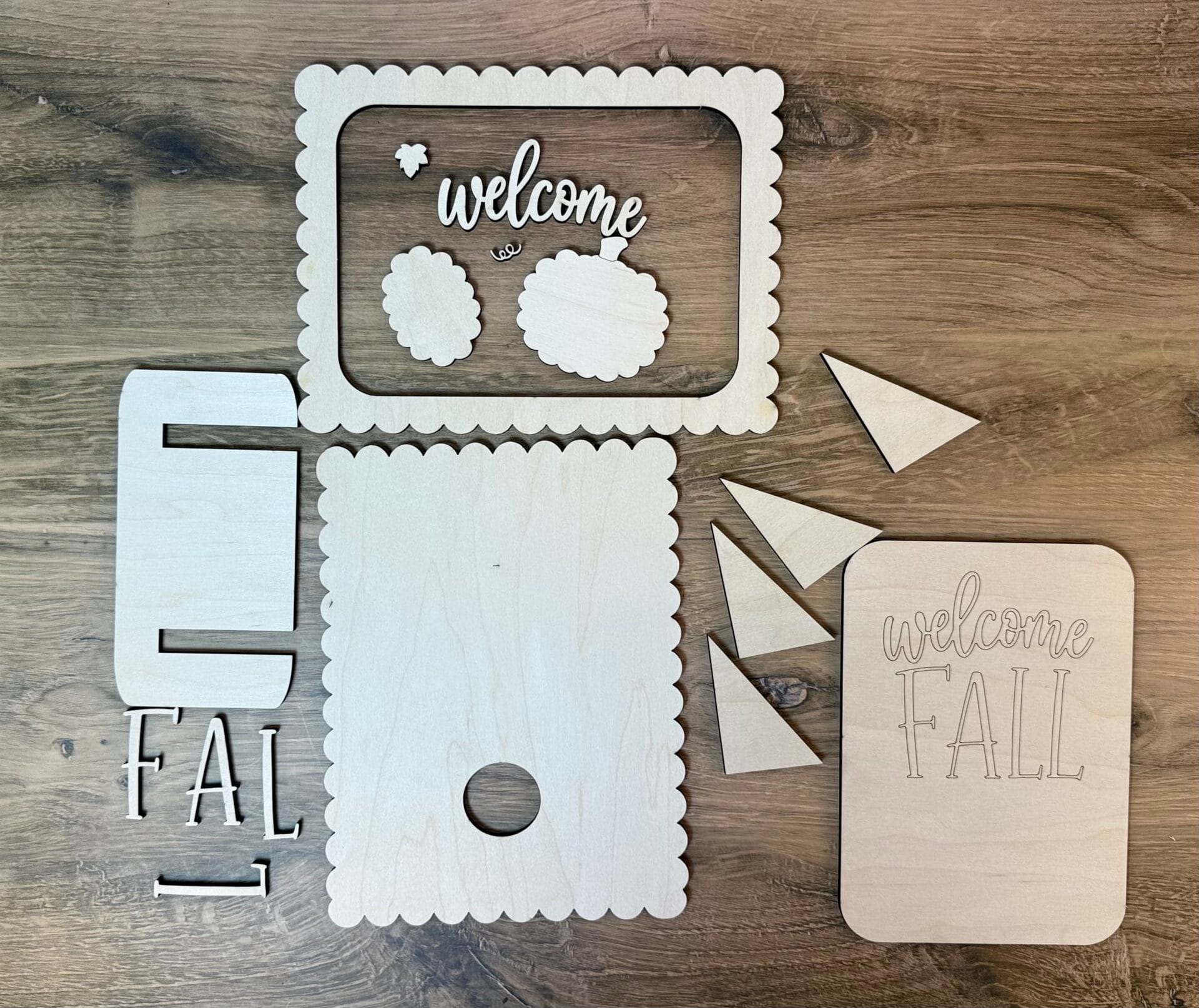 Interchangeable Scalloped Frame - Image 3