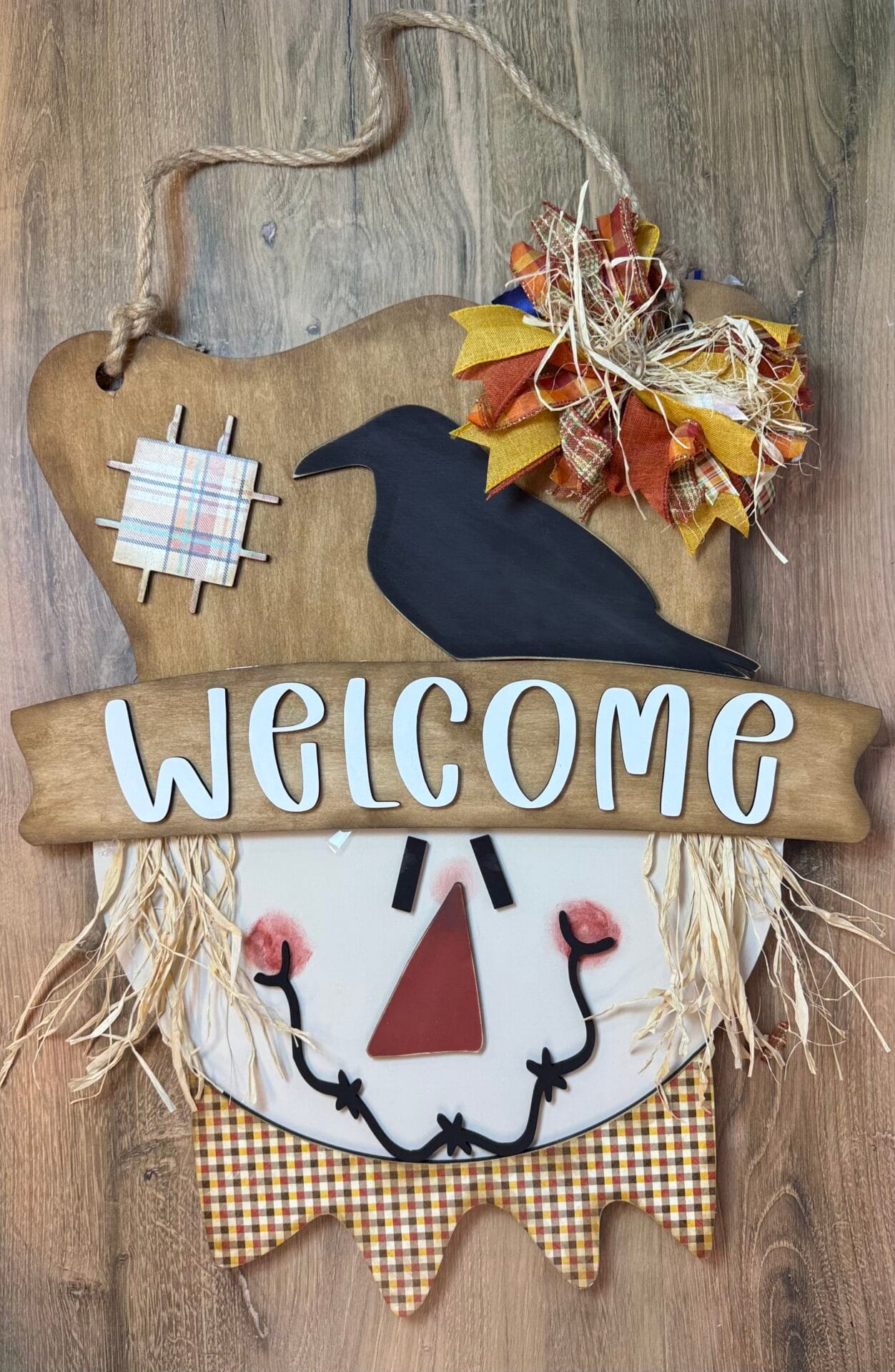Scarecrow Snowman Reversible Door Hanger - Image 5