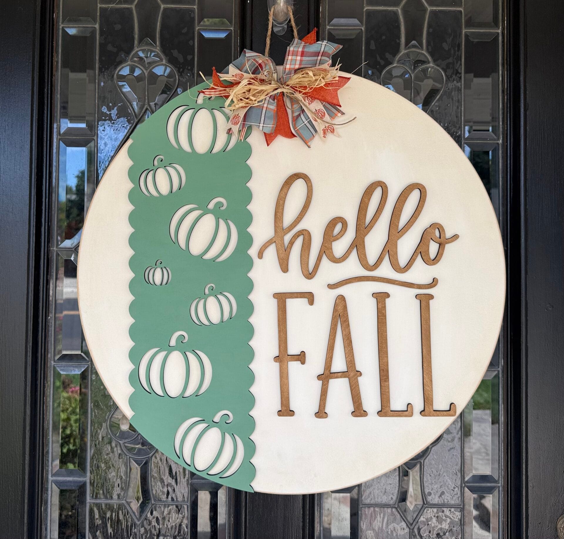 Hello Fall Pumpkin Round Door Hanger